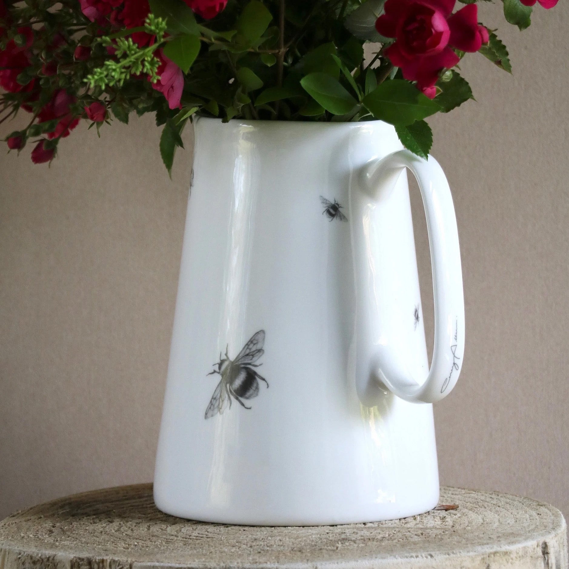 Bumble & Bee Four Pint Jug