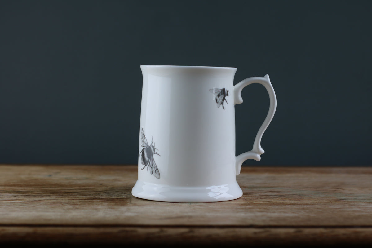 Bumble & Bee Pint Tankard