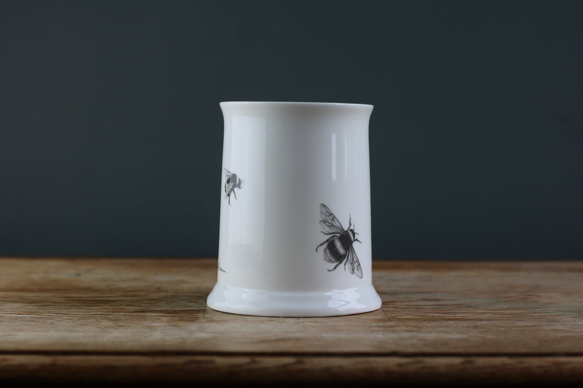 Bumble & Bee Pint Tankard