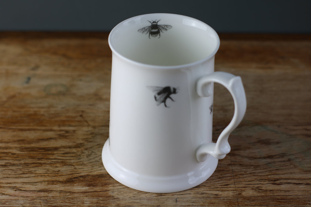 Bumble & Bee Pint Tankard