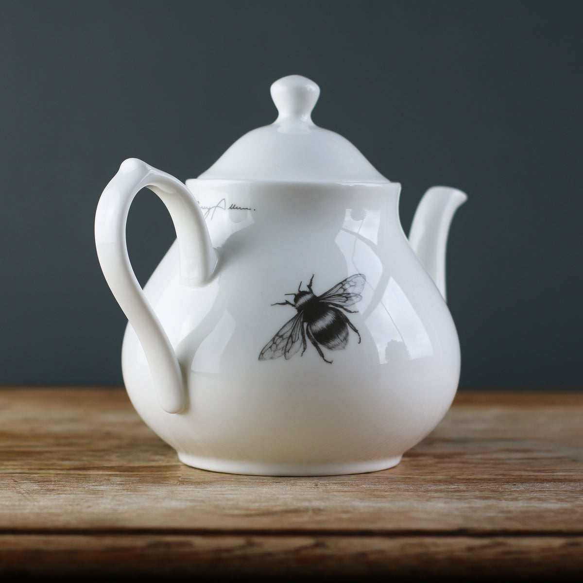 Bumble & Bee Teapot