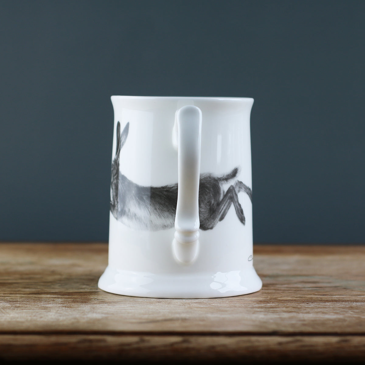 Running Hare Pint Tankard