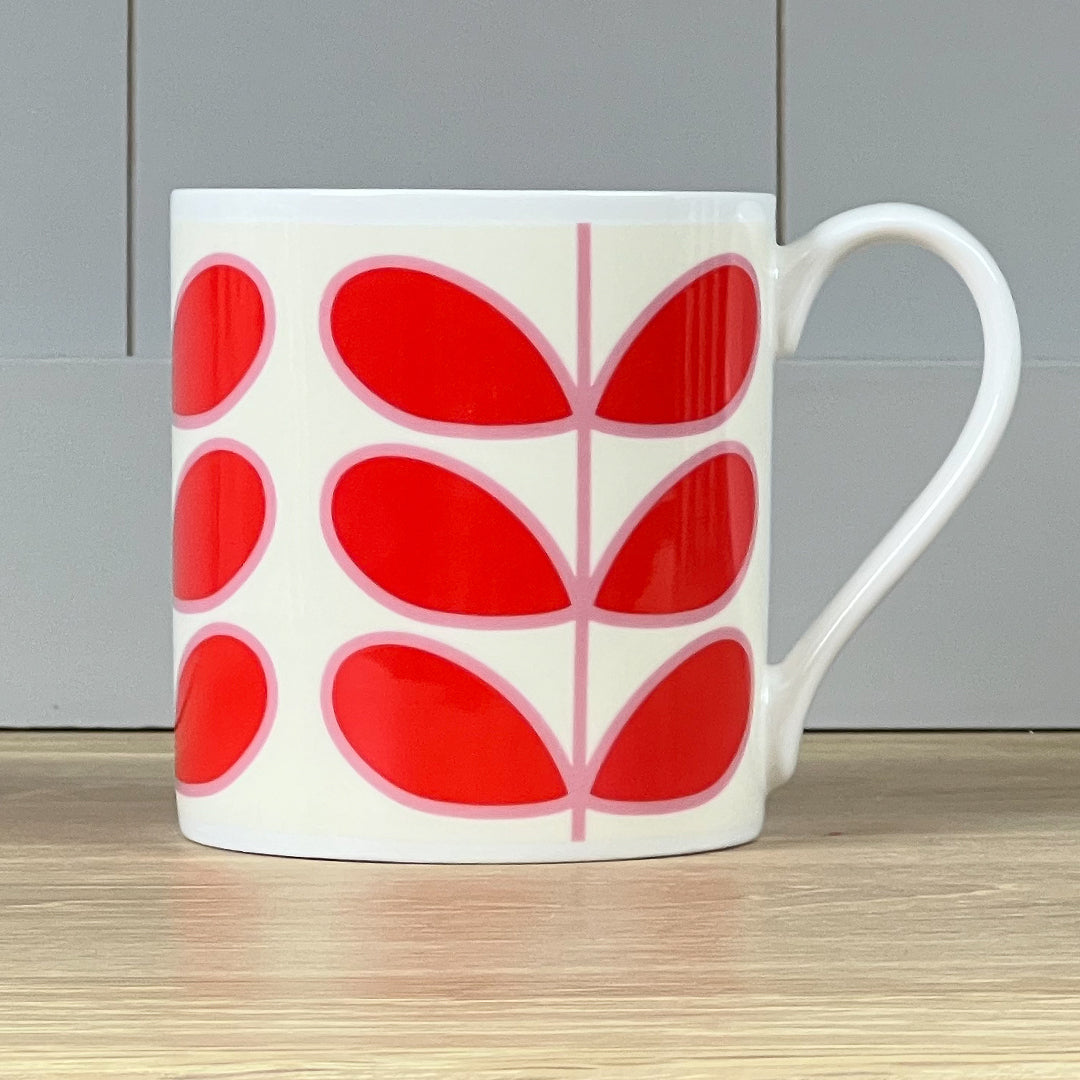 Linear Stem Red Mug